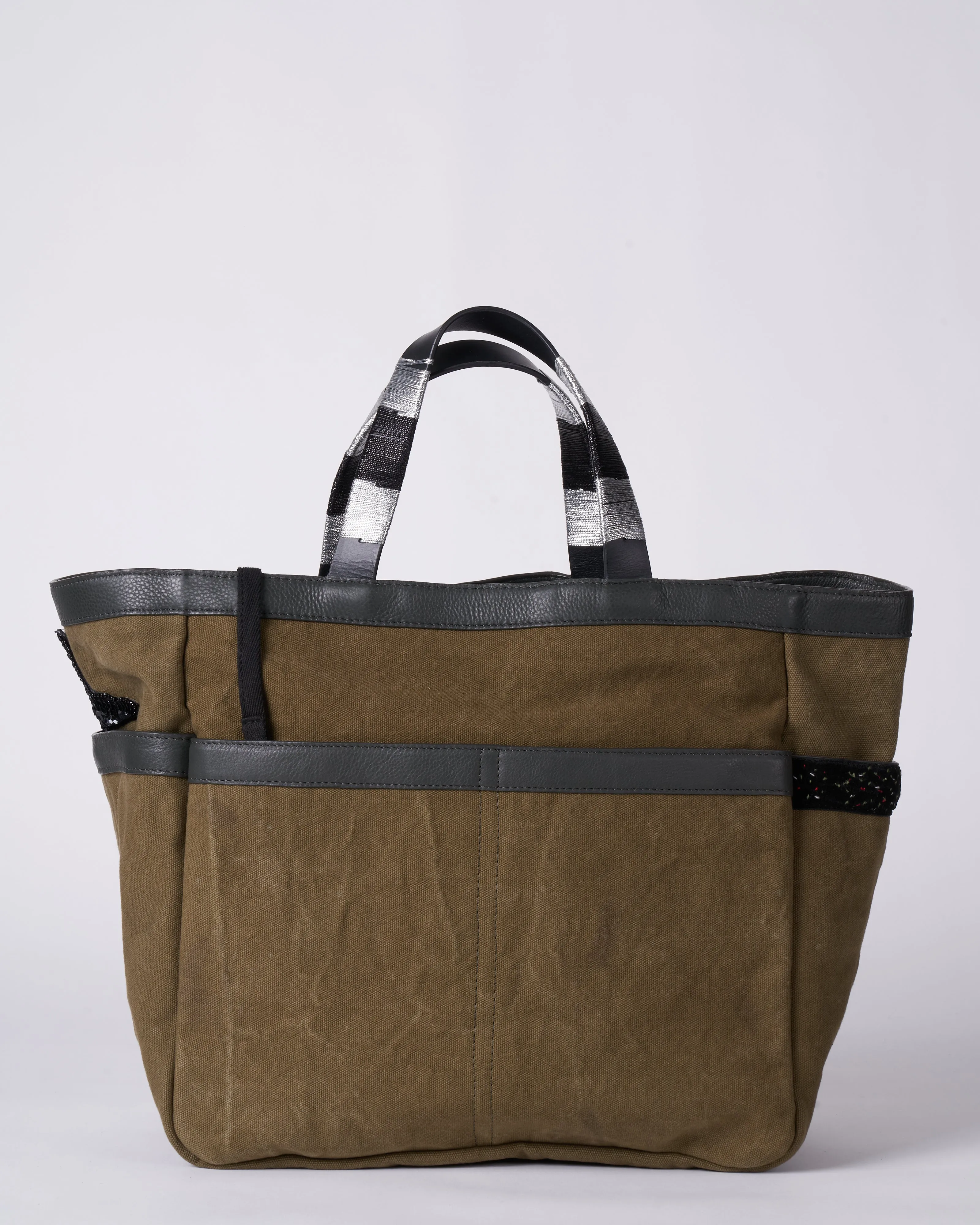 army patch embroidery salcombe tote - army green