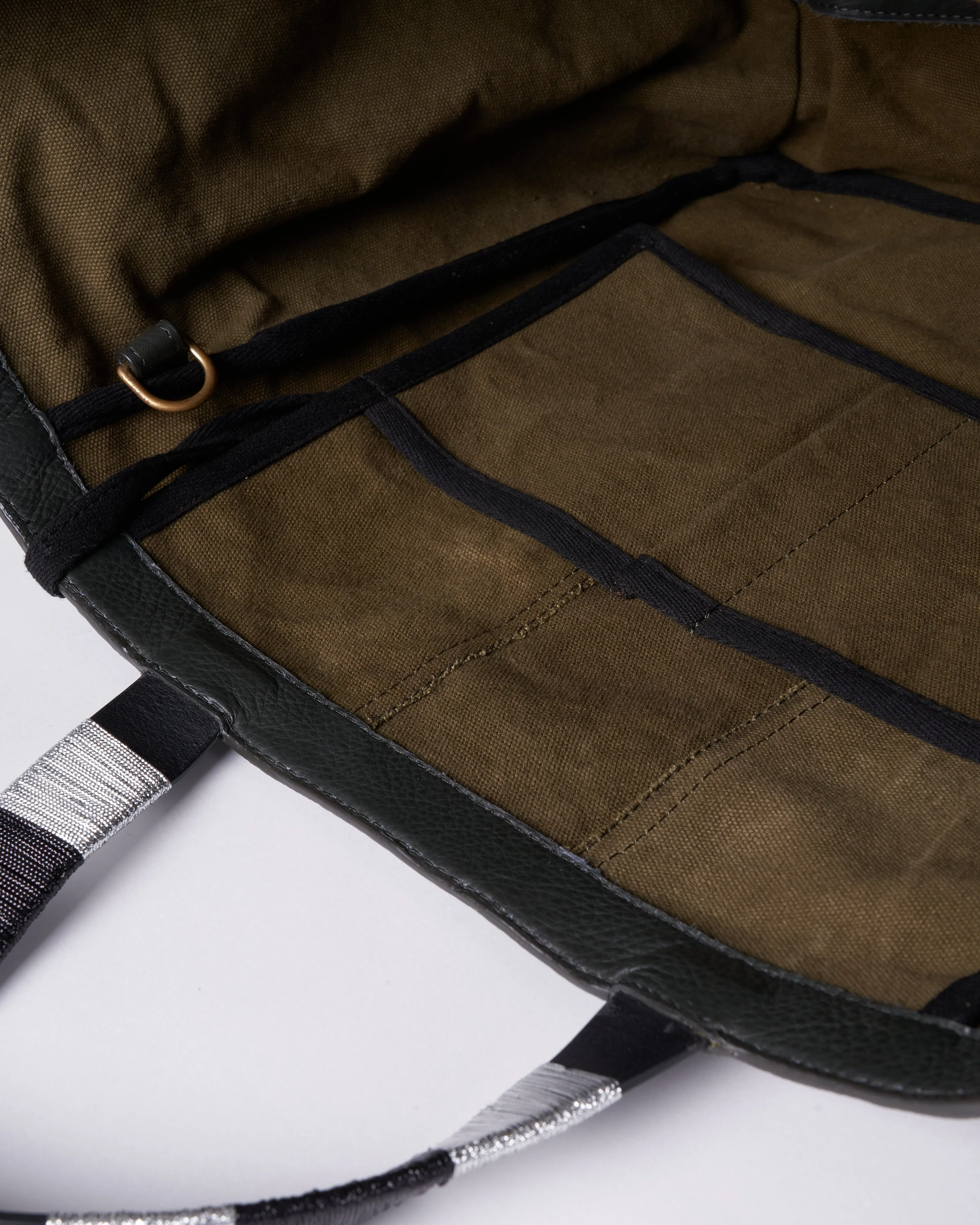 army patch embroidery salcombe tote - army green