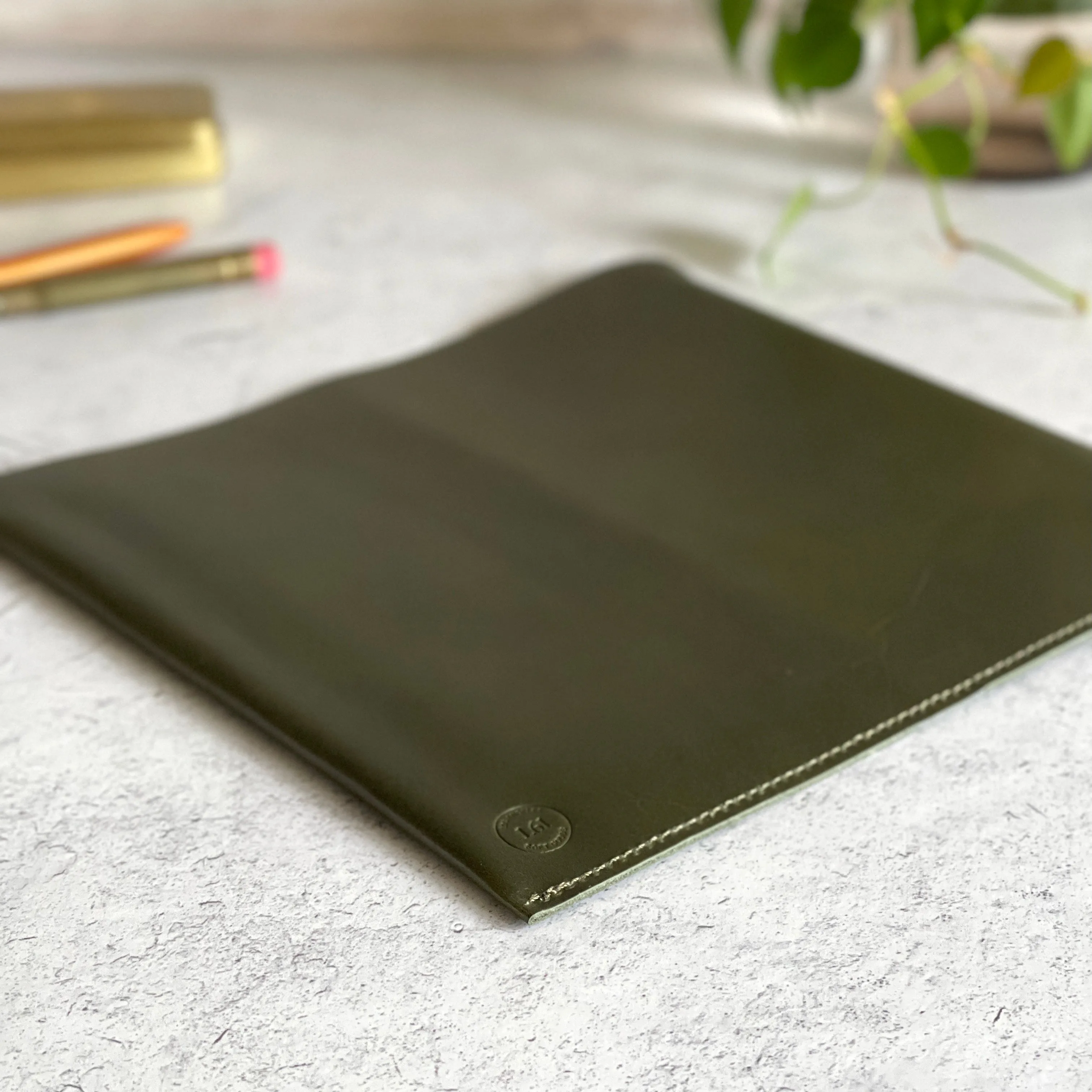 [BKx1.61] Portfolio Folder // Olive (Regular)