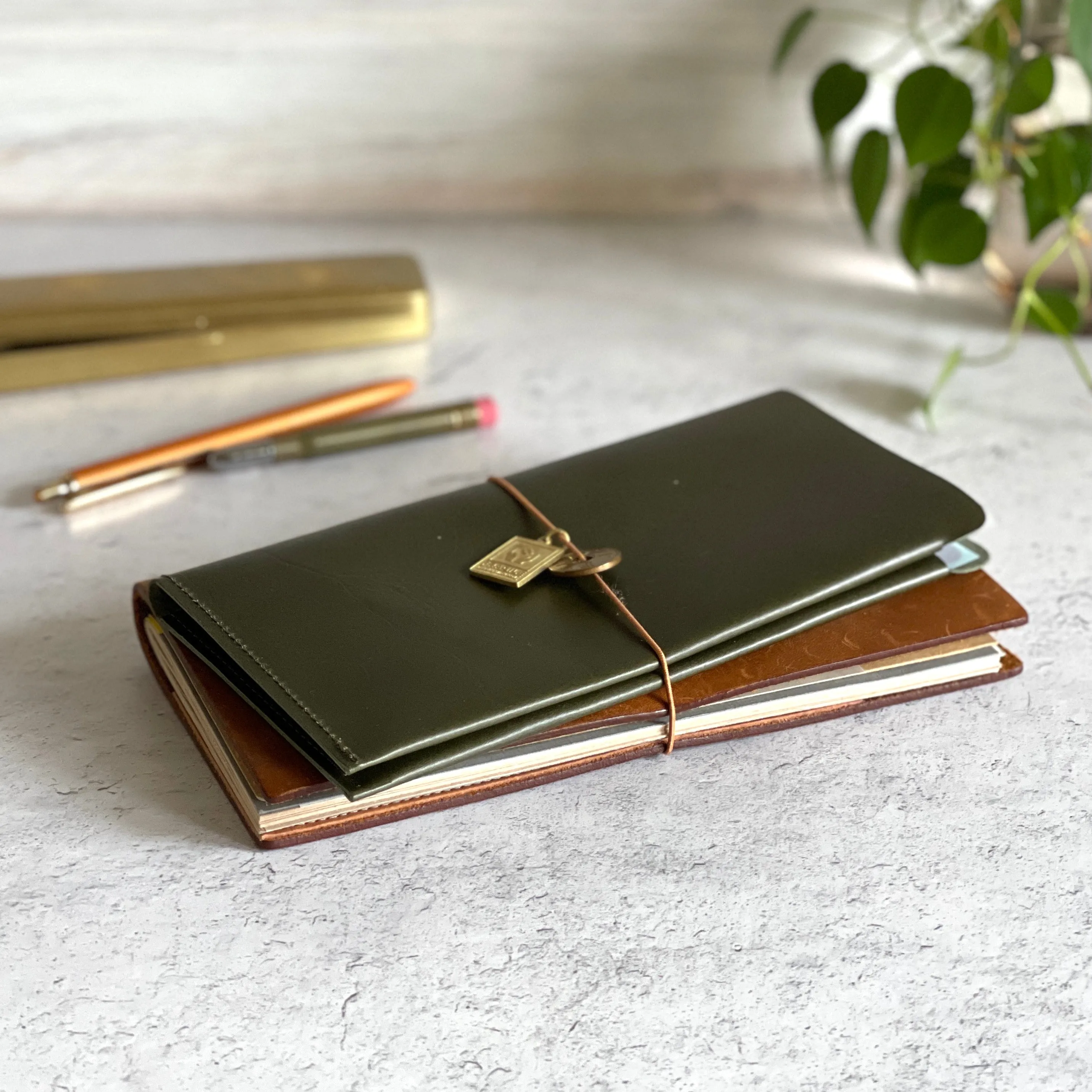 [BKx1.61] Portfolio Folder // Olive (Regular)
