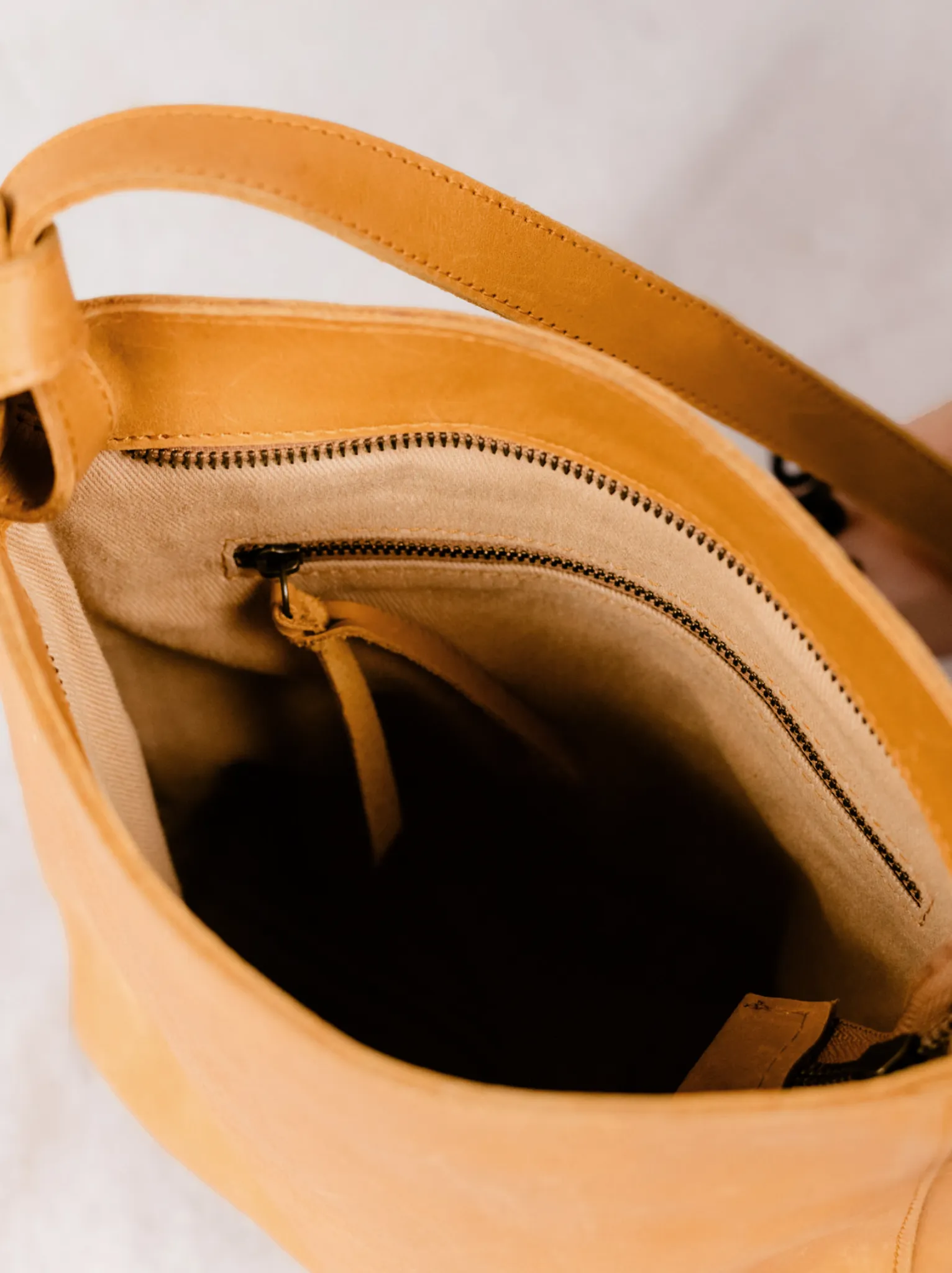 Cait Knotted Crossbody