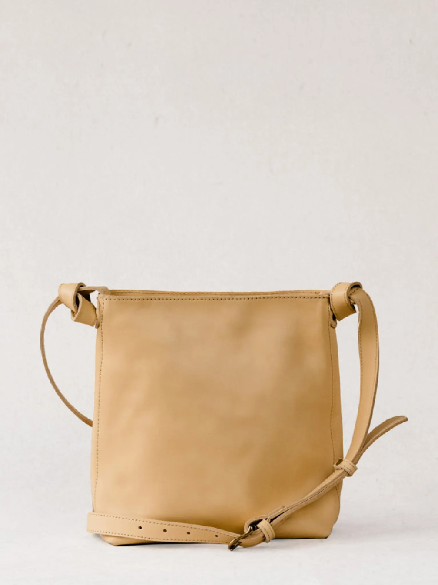 Cait Knotted Crossbody