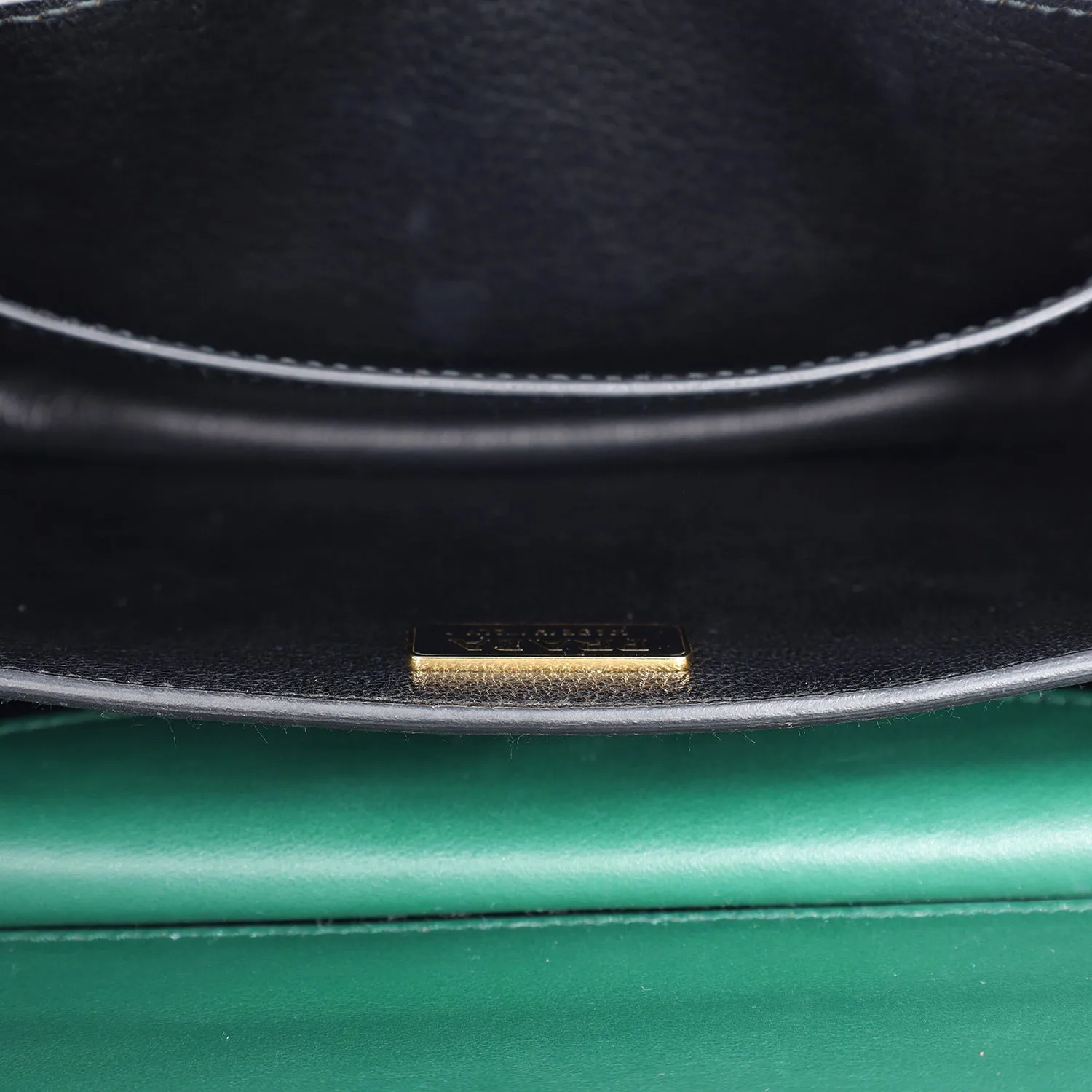 City Calf Saffiano Cahier Bag Biliardo Black