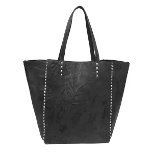 Dannie P Tote