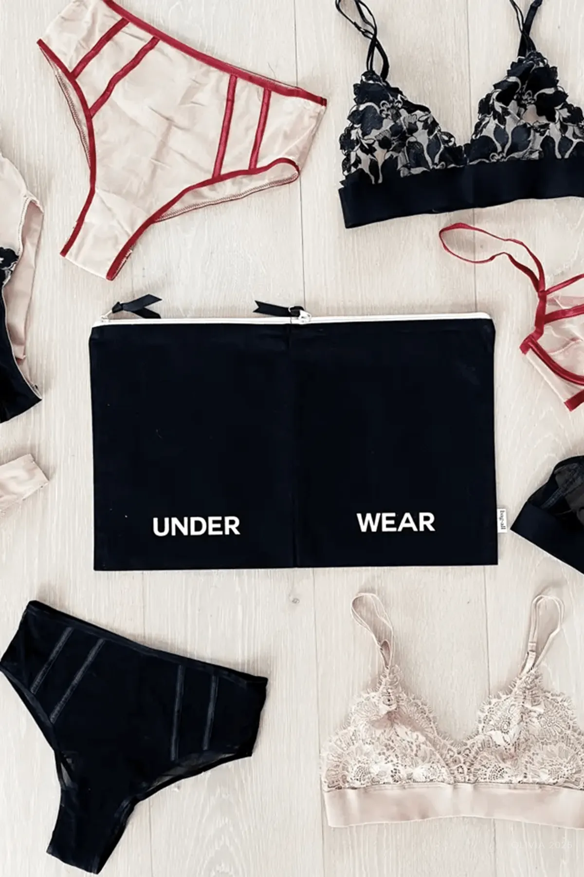 Double Lingerie Packing Pouch in Black