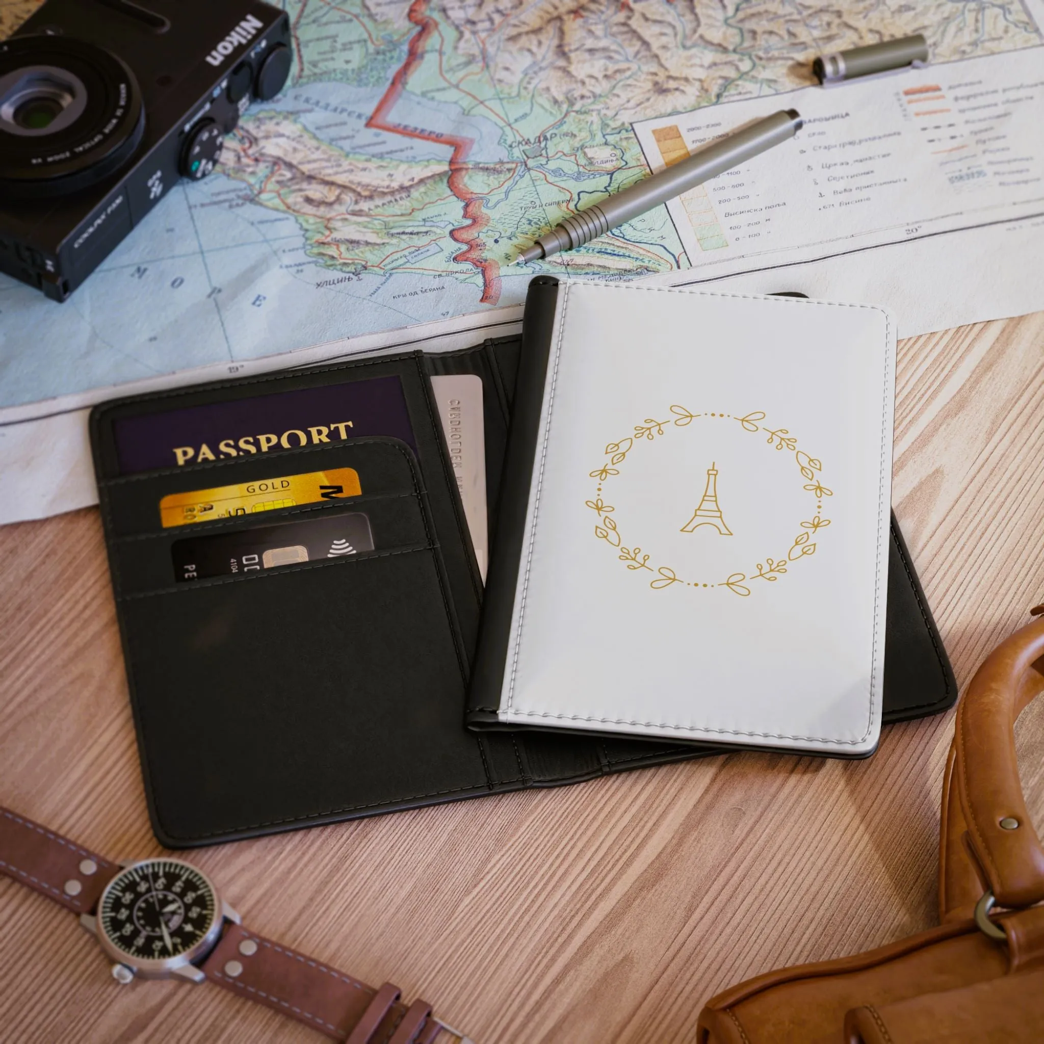Eiffel Passport Cover
