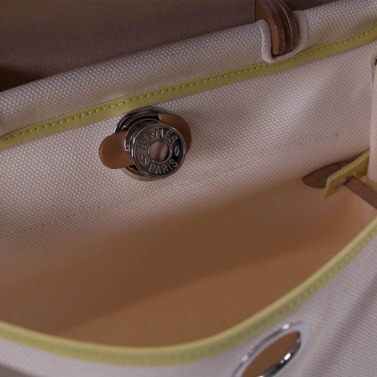 Hermès Herbag Zip 31