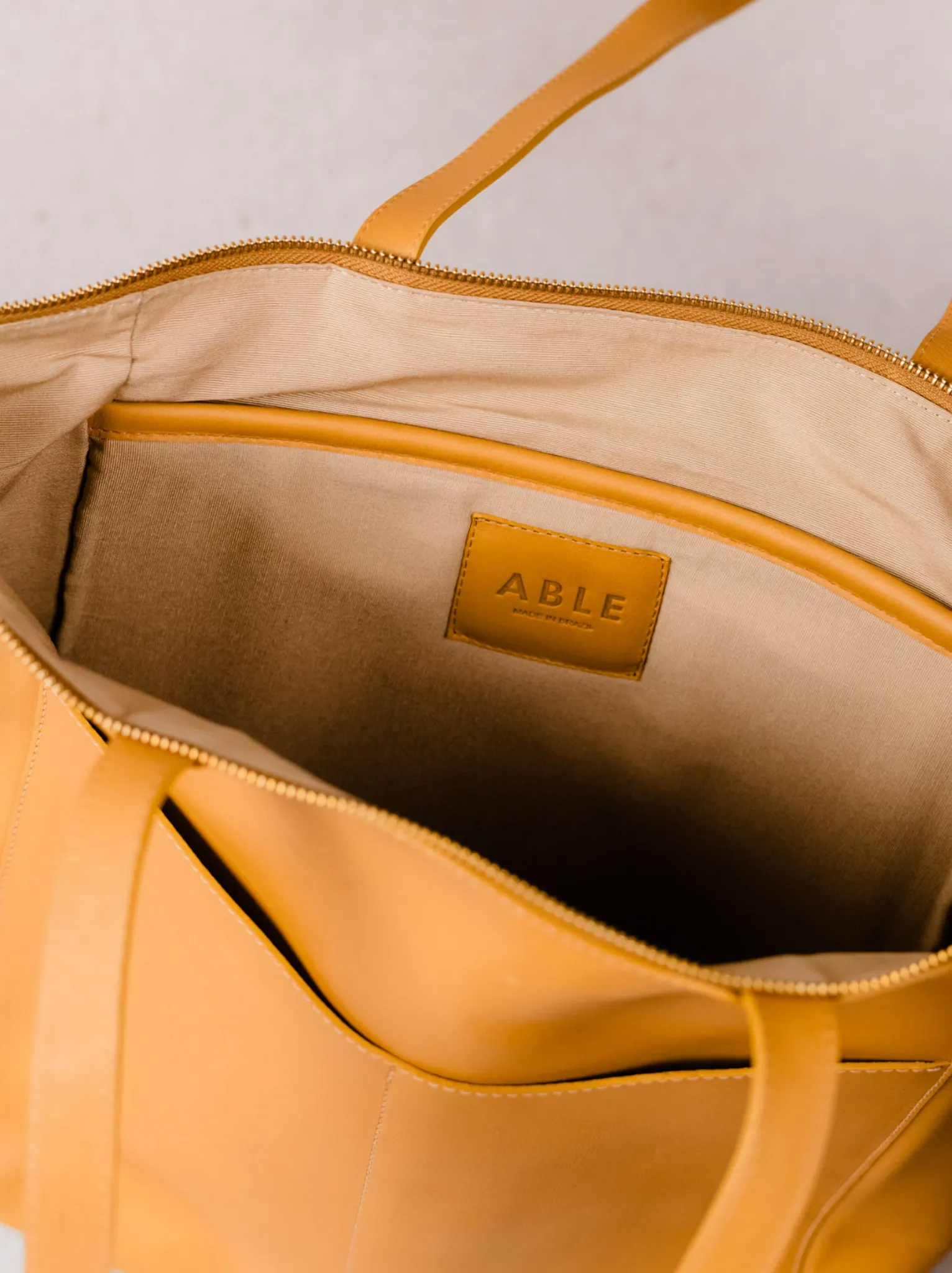 Lari Zip-Top Tote