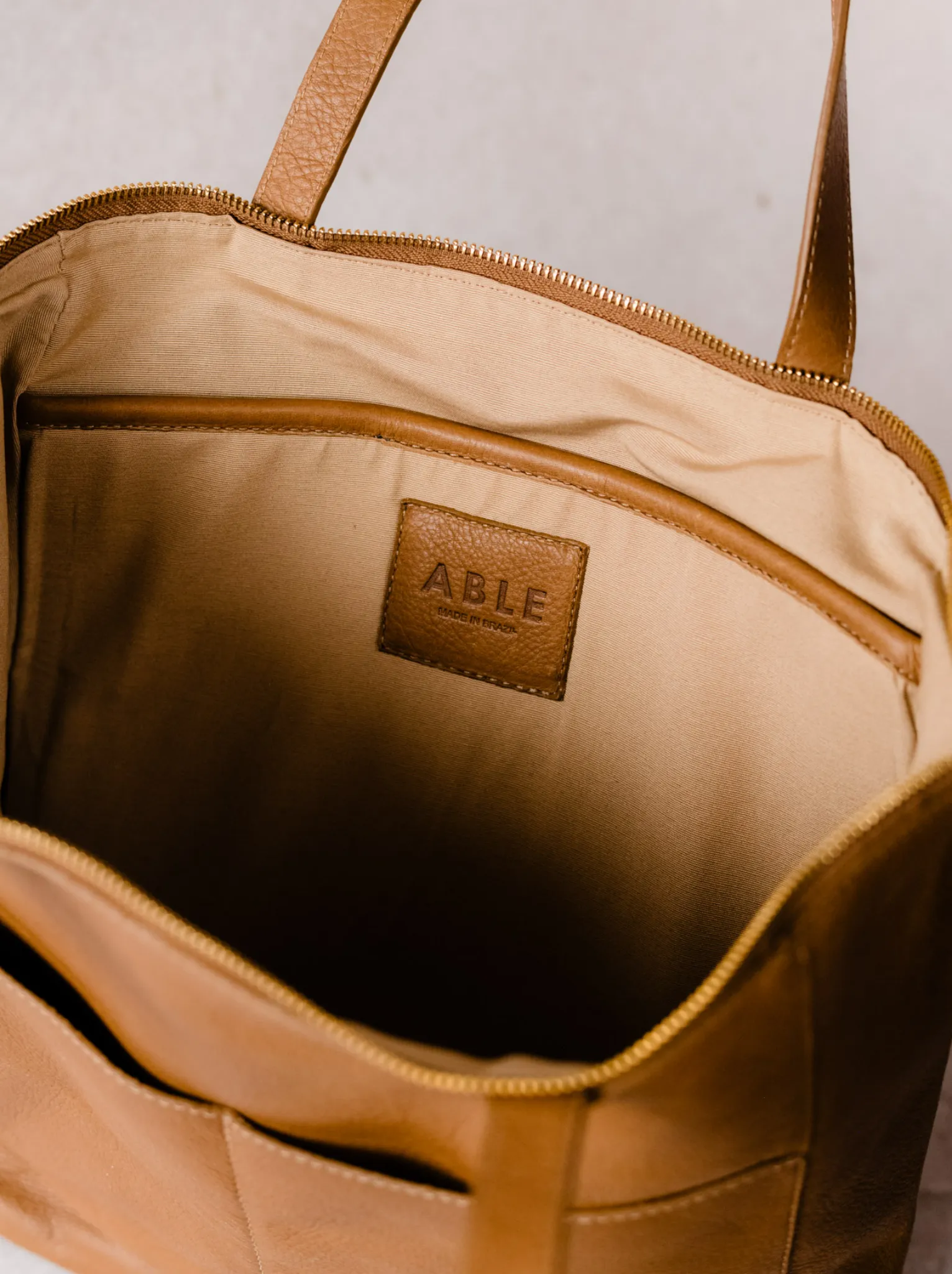 Lari Zip-Top Tote