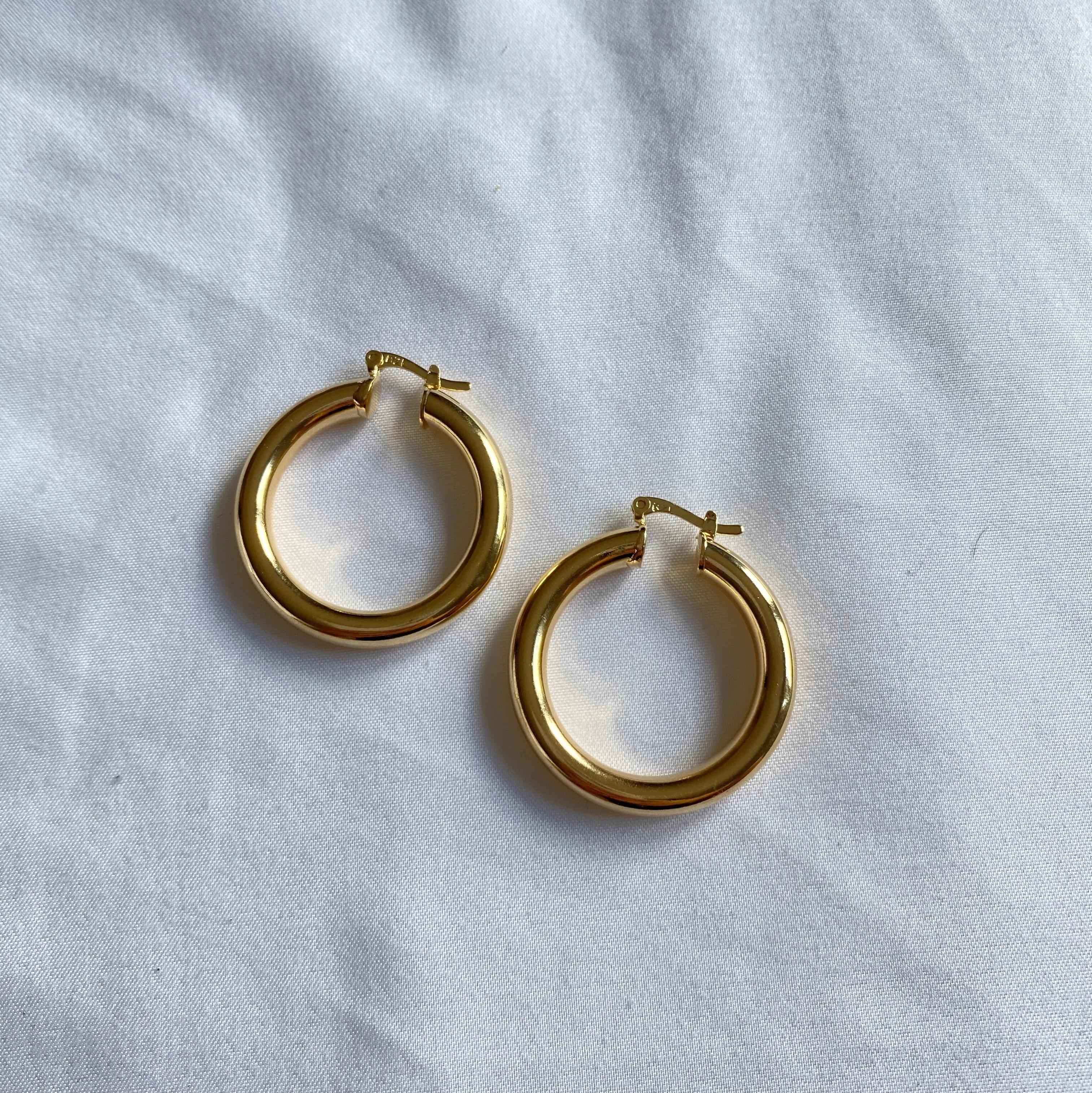 Lily Hoops