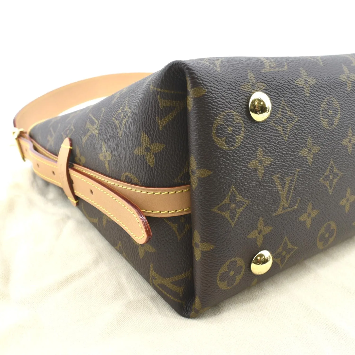 LOUIS VUITTON Carryall PM Monogram Canvas Shoulder Bag Brown