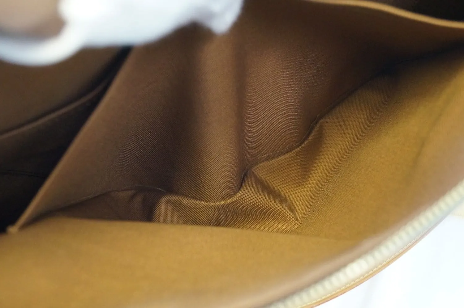 LOUIS VUITTON Monogram Brown Totally MM Tote Bag