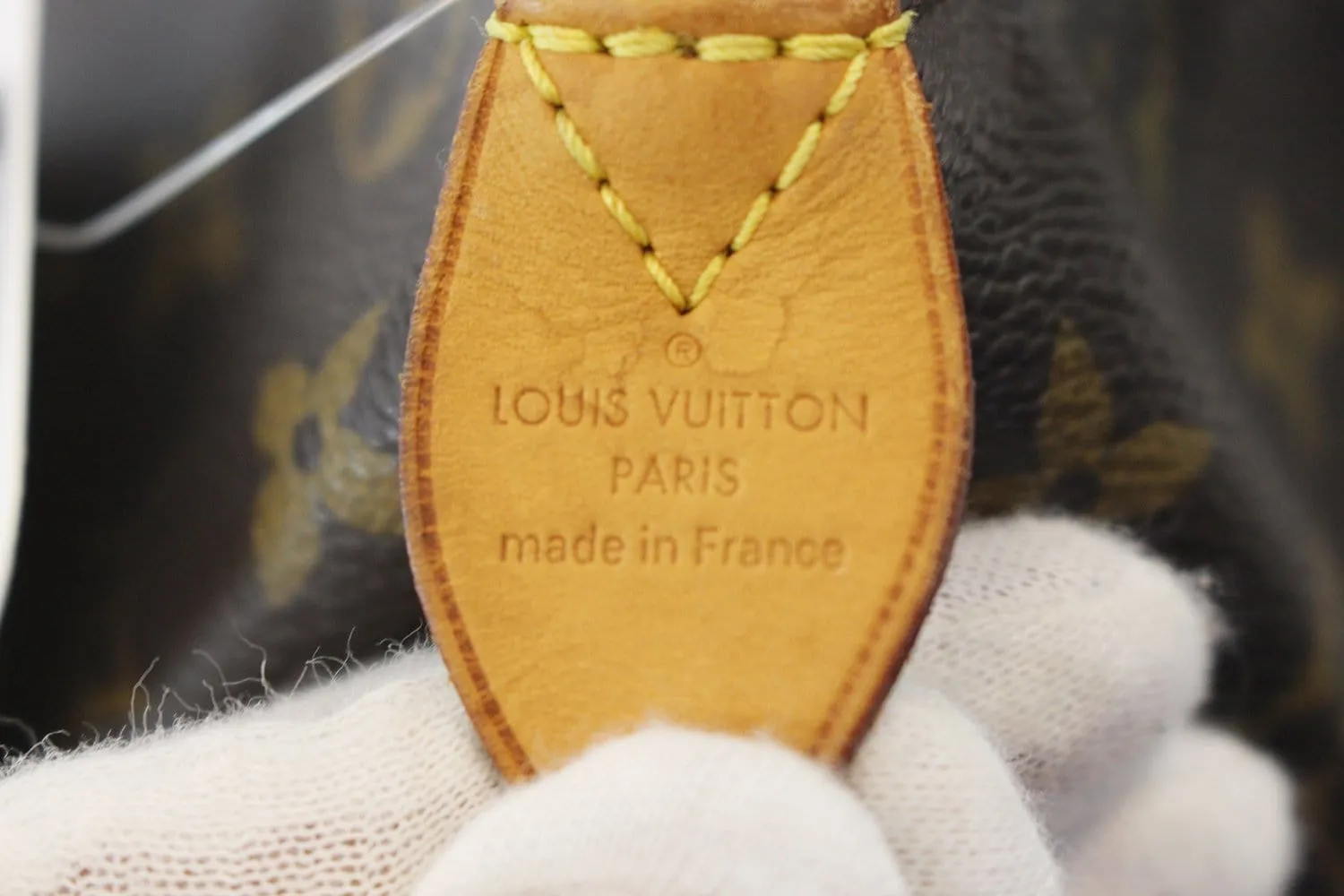 LOUIS VUITTON Monogram Canvas Totally MM Tote Bag