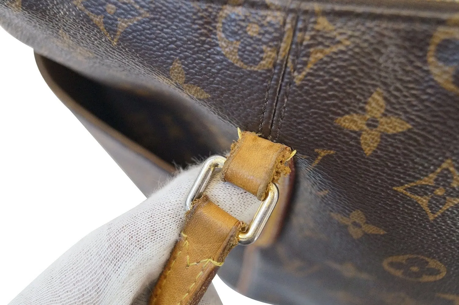 Louis Vuitton Monogram Totally MM Shoulder Handbag