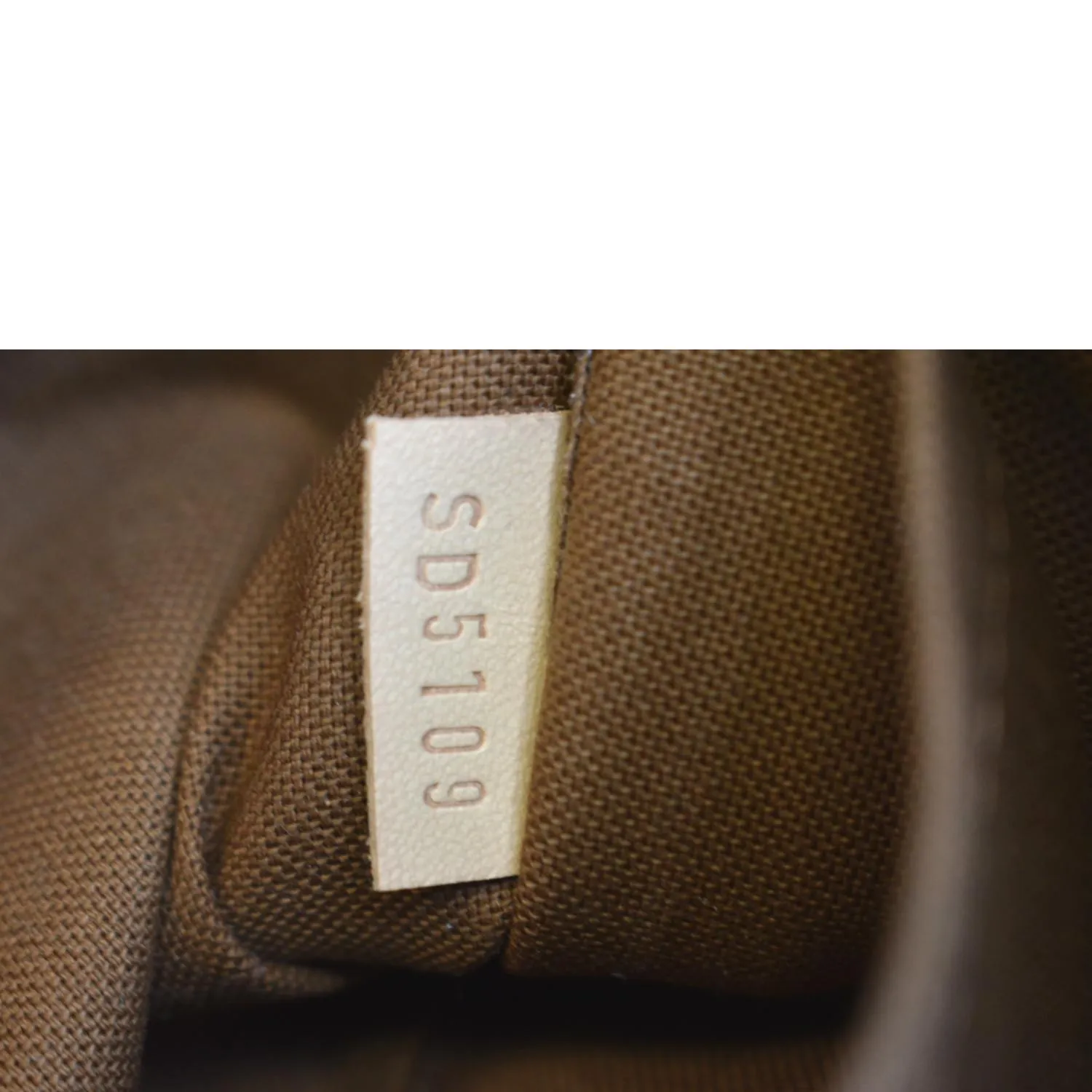 LOUIS VUITTON Multi Pochette Accessoires Monogram Canvas Shoulder Bag Khaki