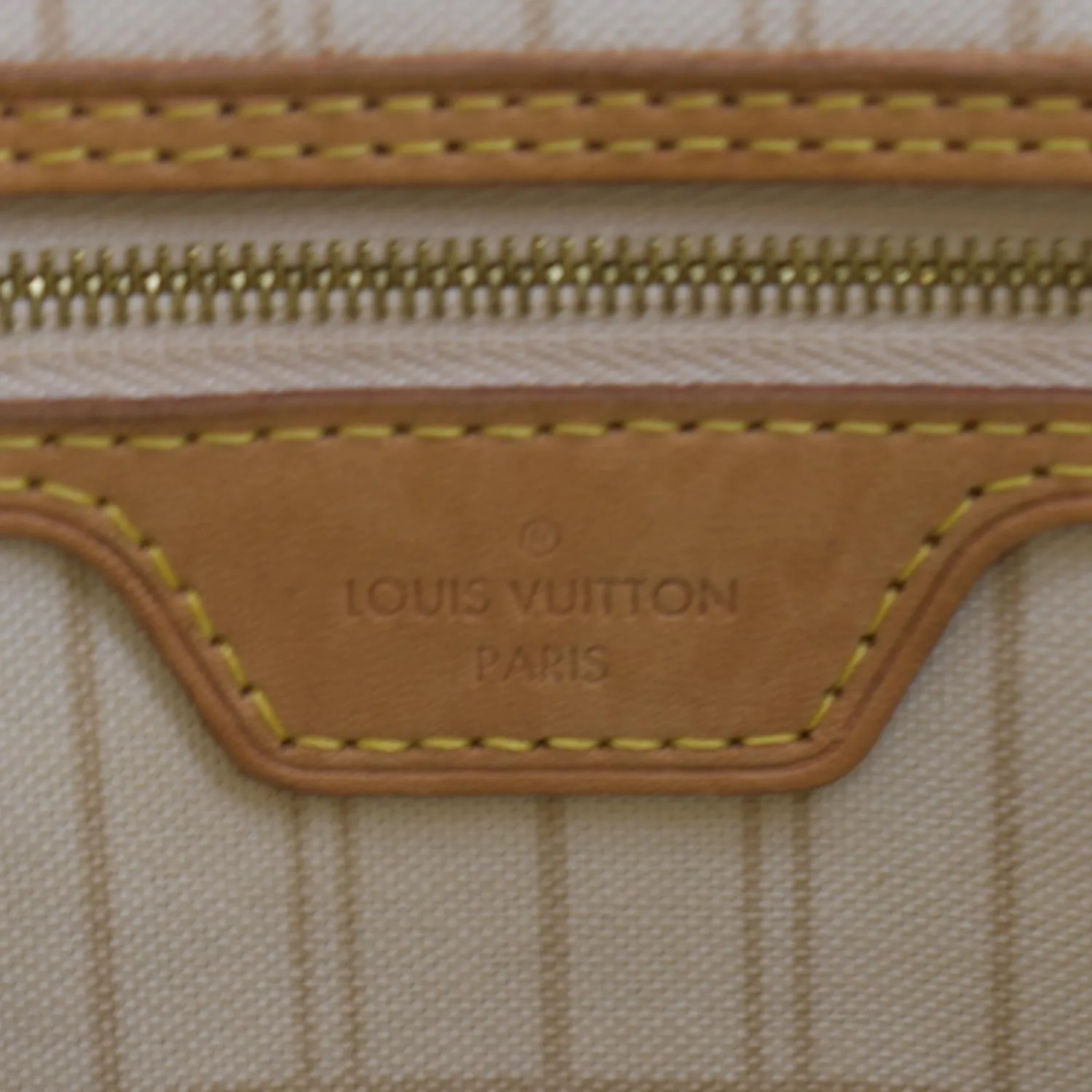 LOUIS VUITTON Neverfull MM Damier Azur Shoulder Bag White