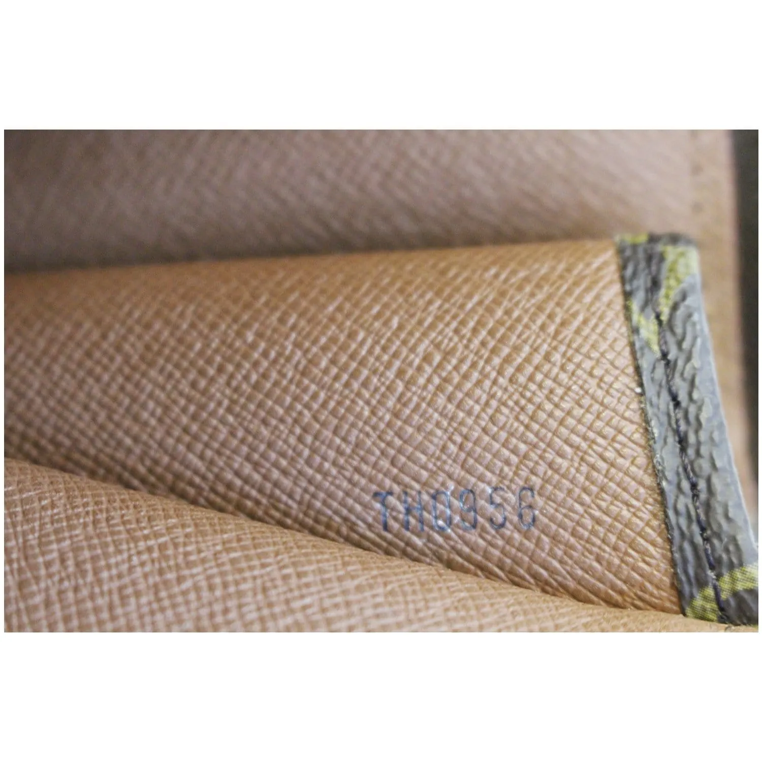 Louis Vuitton Poche Documents Portfolio Monogram Brown Case
