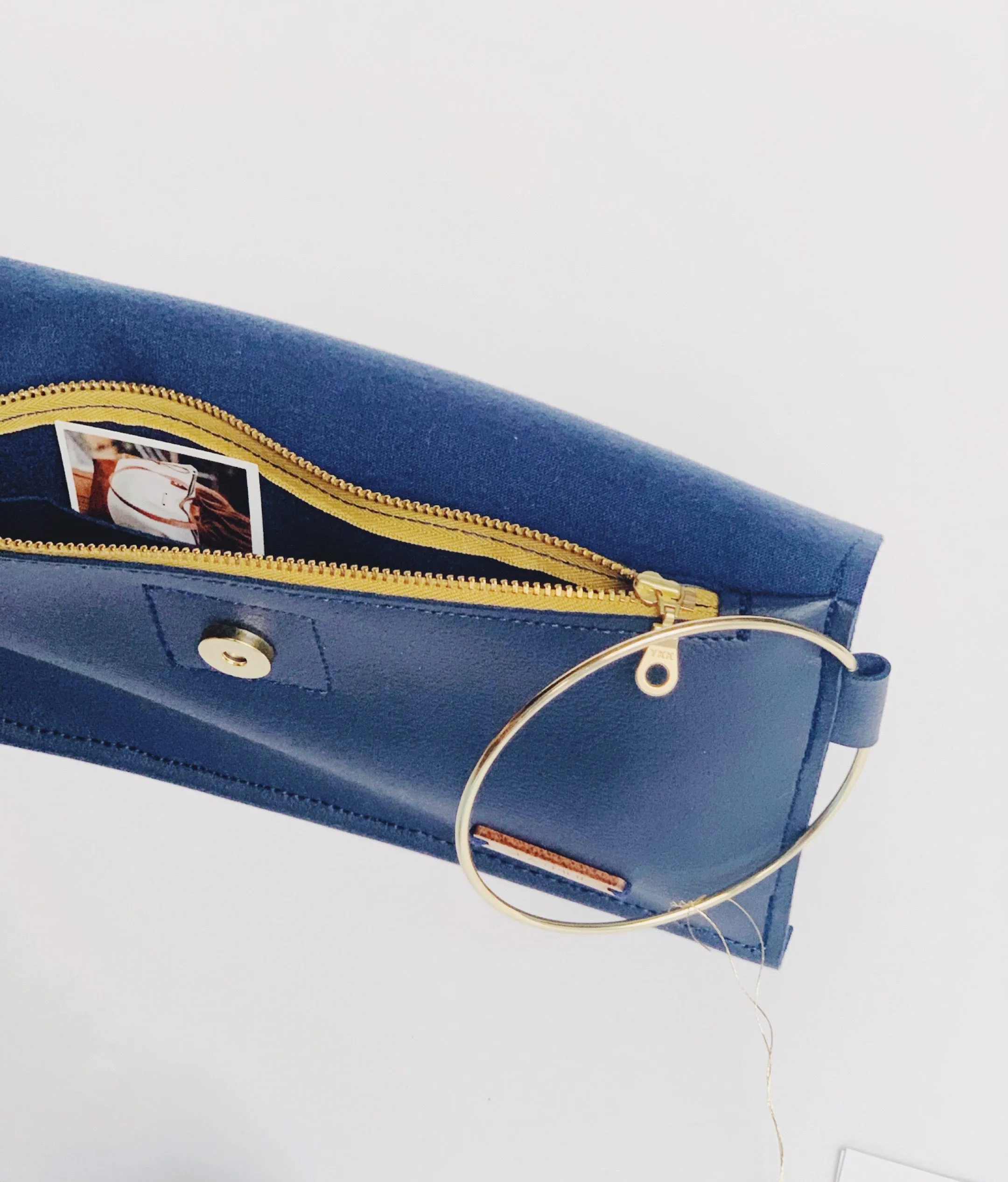 Modern Wallet & Wristlet