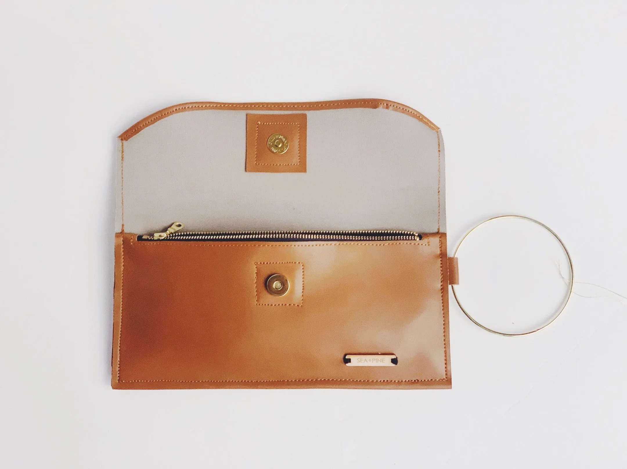 Modern Wallet & Wristlet