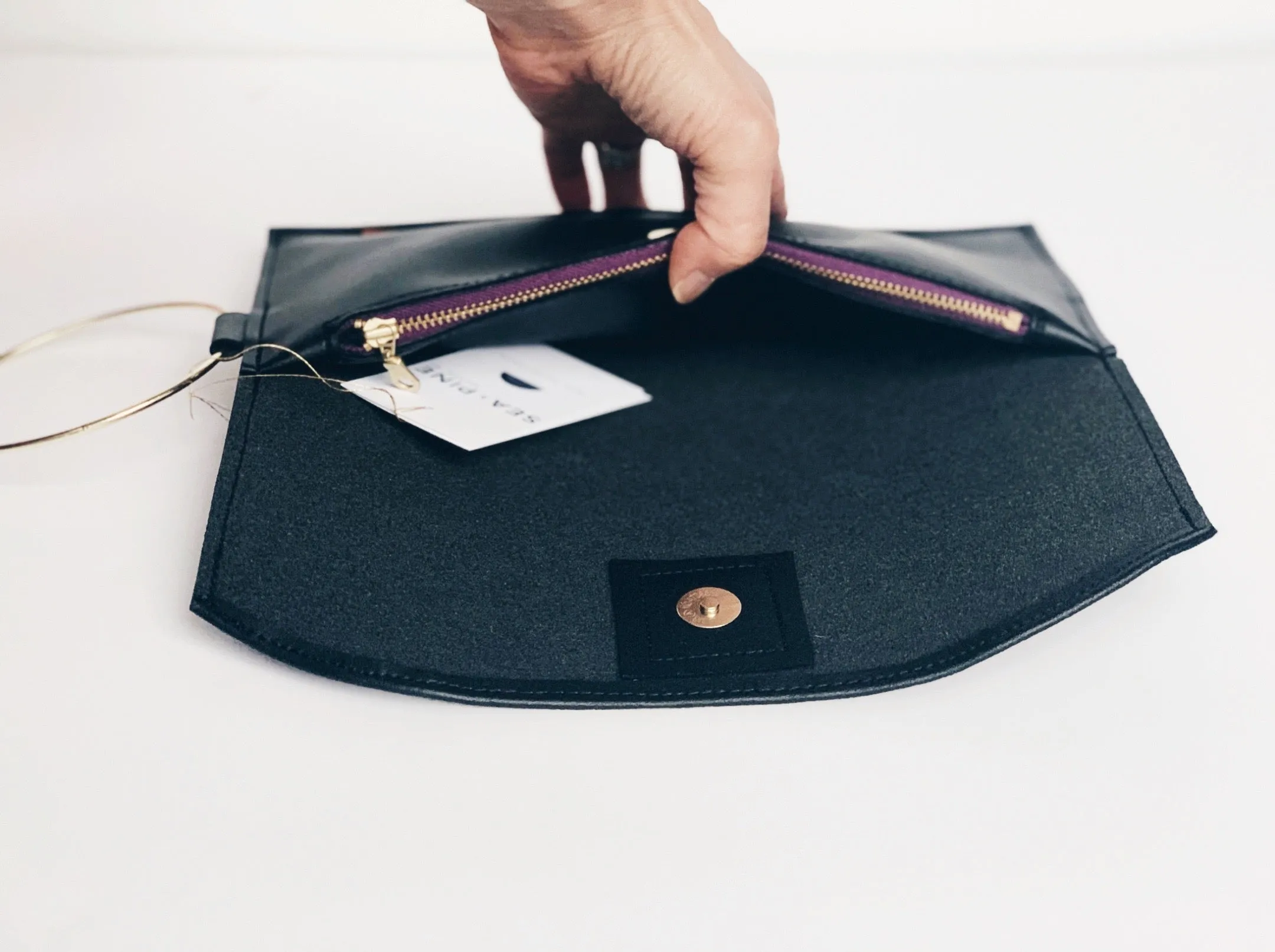 Modern Wallet & Wristlet