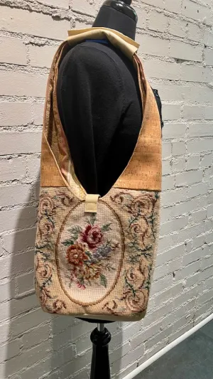 "SMALL ROSE"  Vintage  Handbag