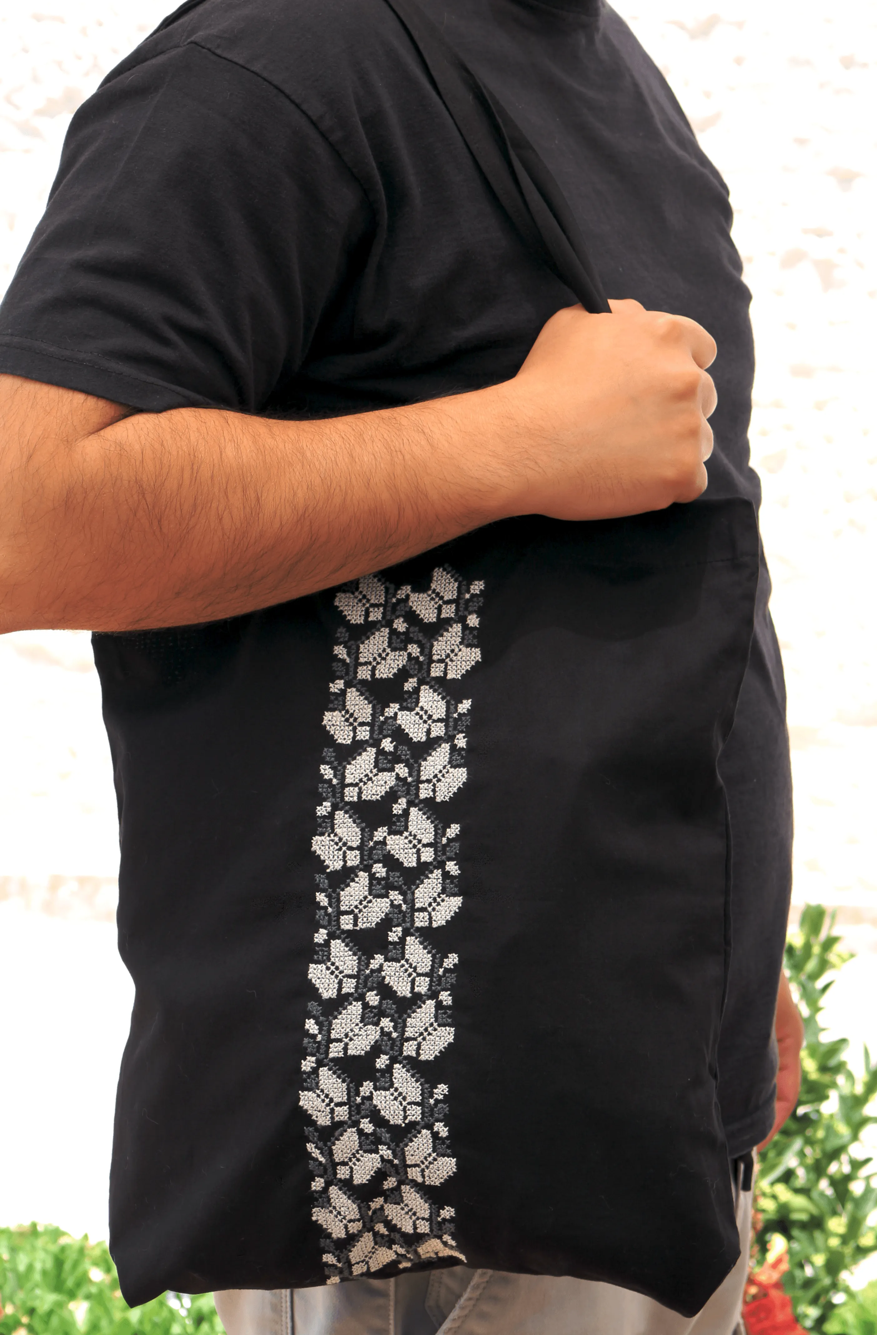 Sitti x Deerah Hand-Embroidered Tote Bag with Olive Motif