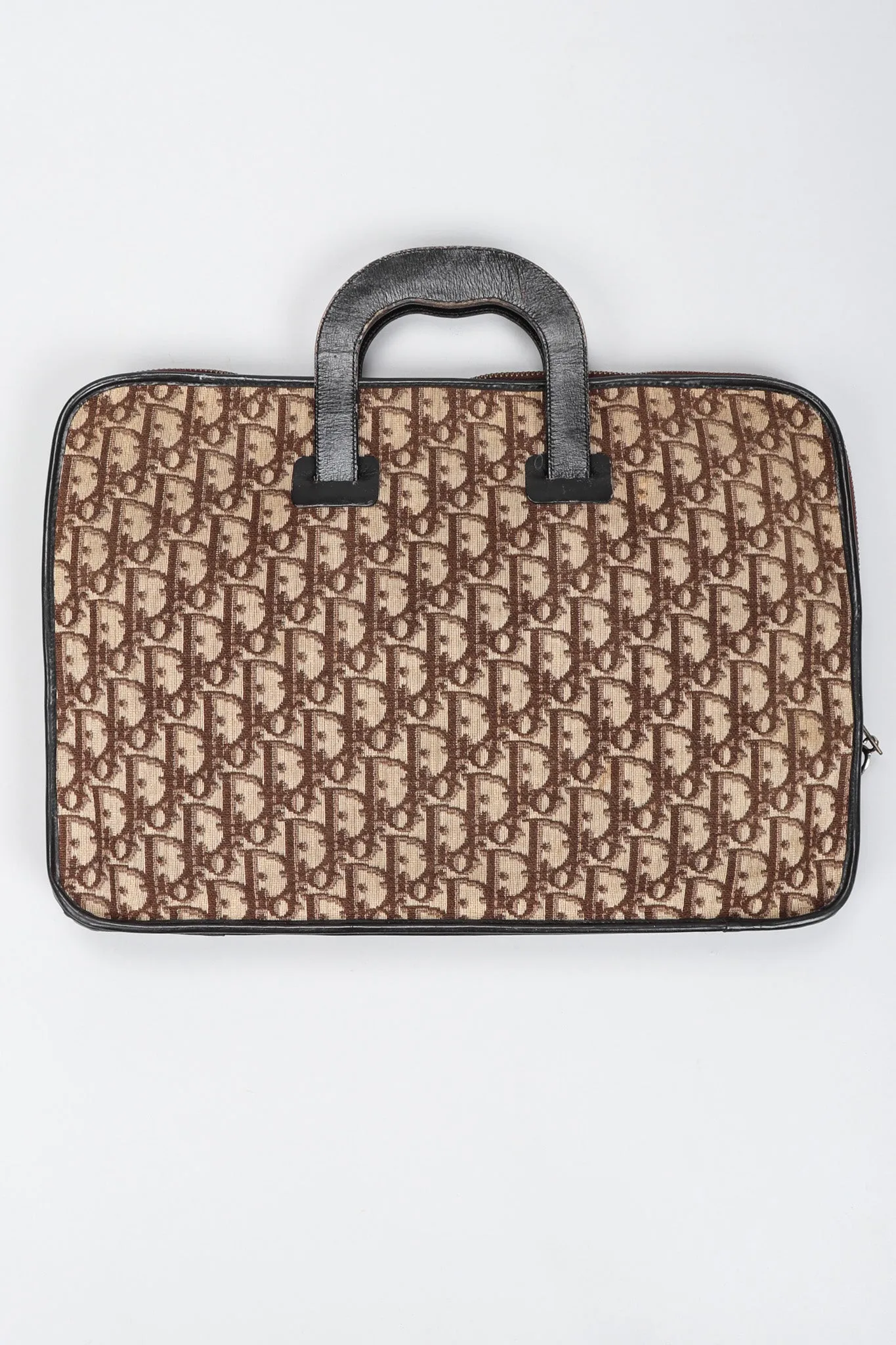 Slim Monogram Porfolio Case