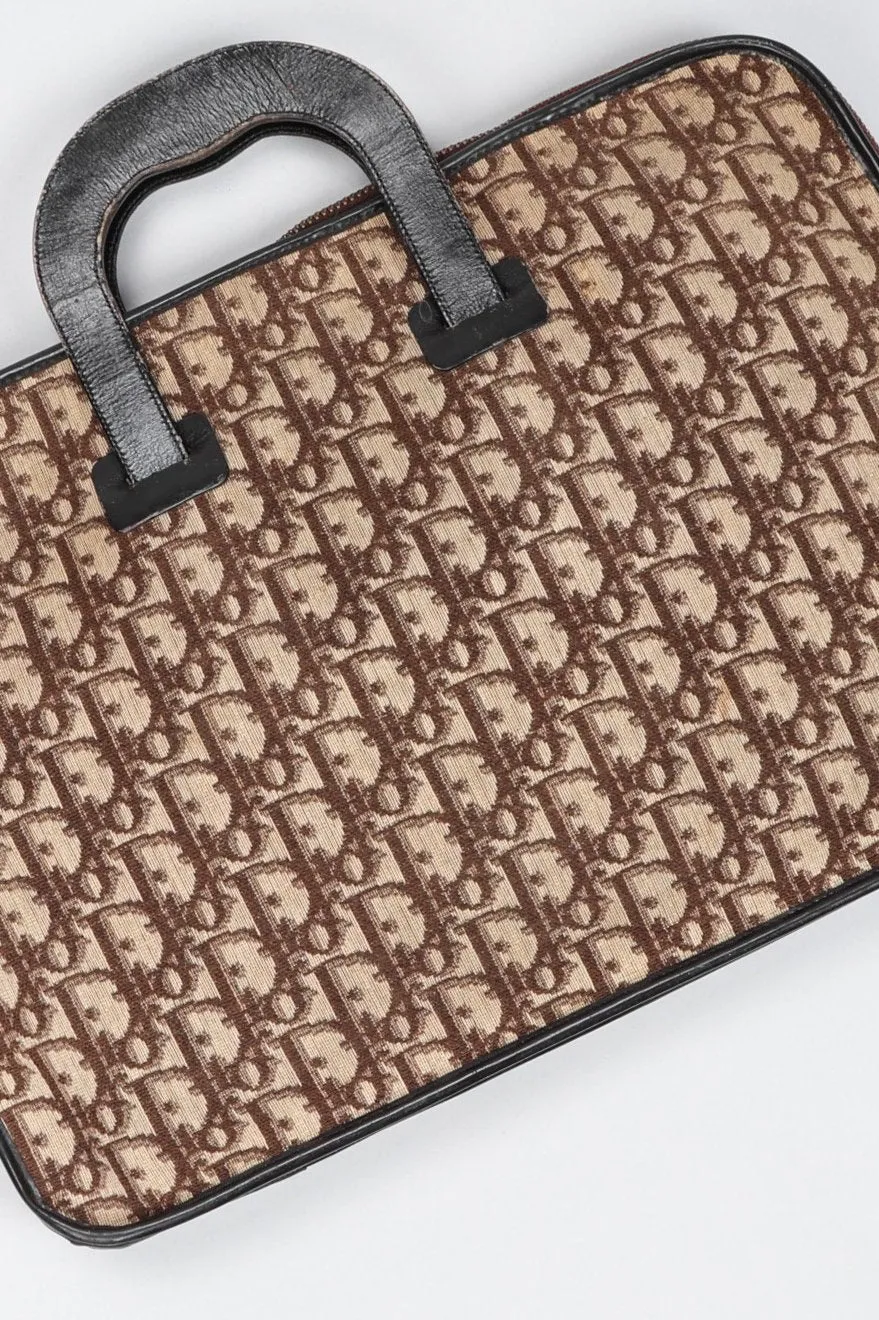 Slim Monogram Porfolio Case