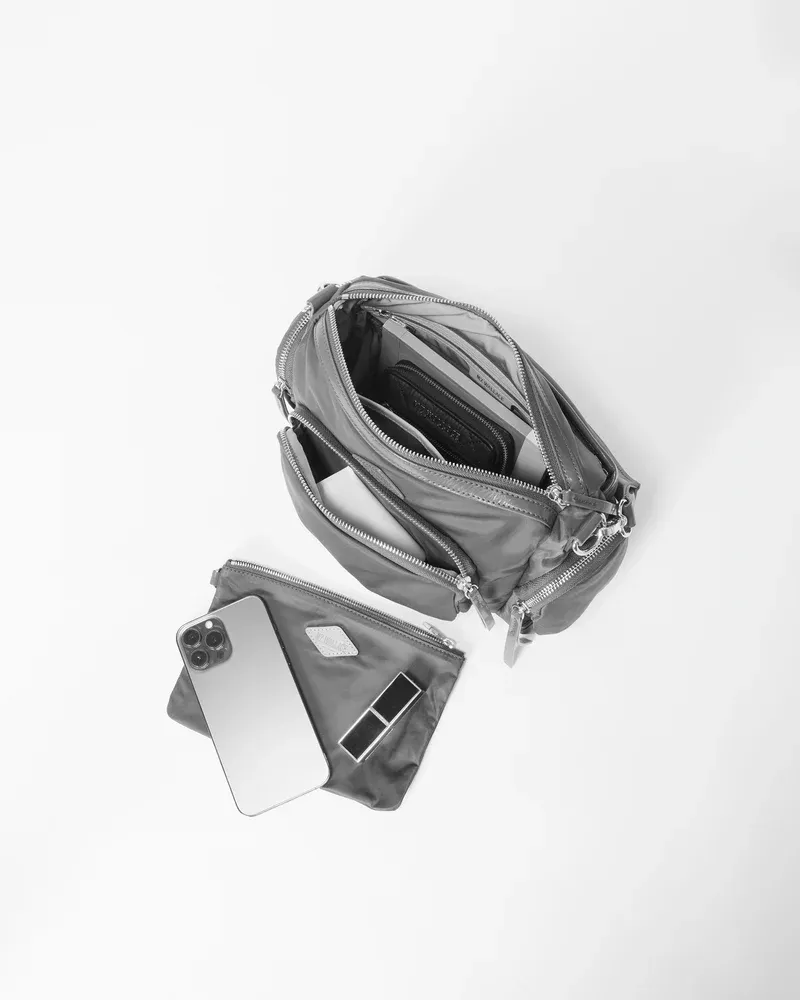 Small Chelsea Crossbody | Magnet
