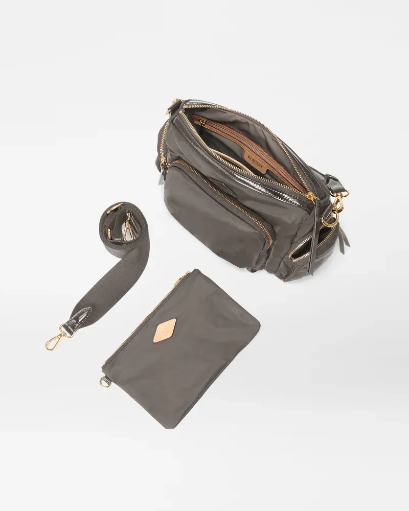 Small Chelsea Crossbody | Magnet