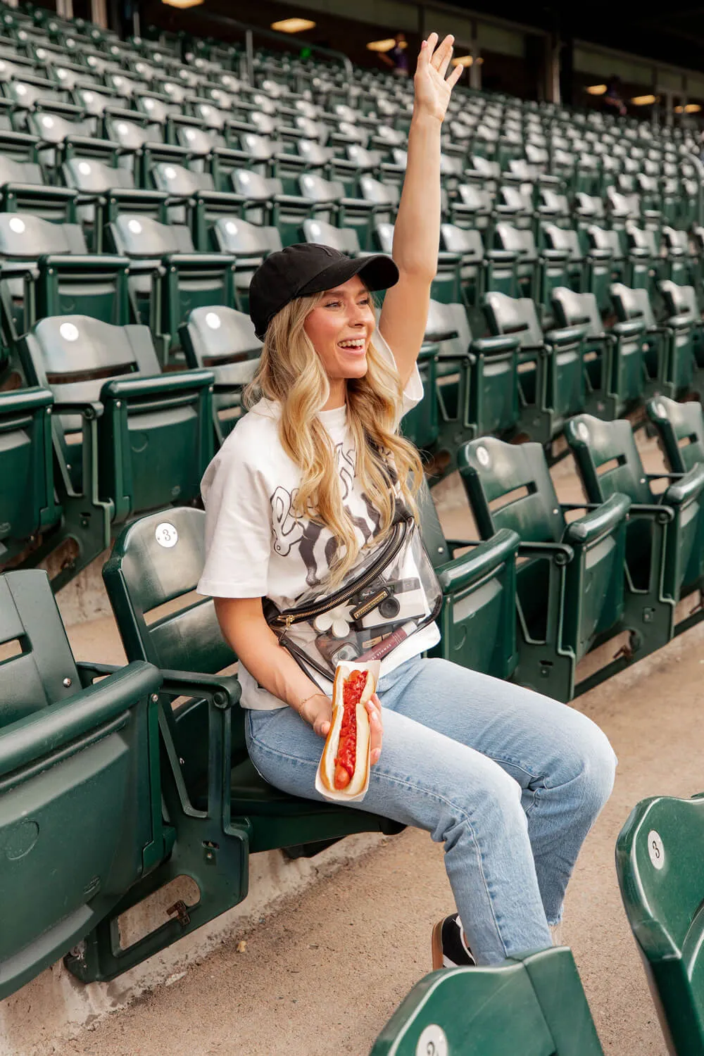 The Stadium Sidekick black